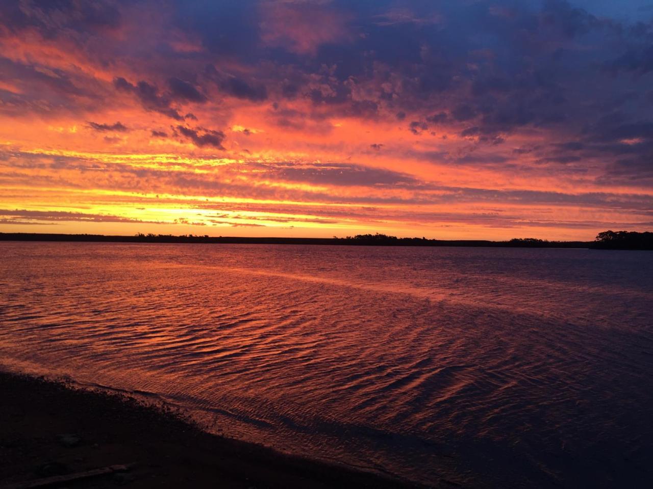 Regatta Point Tavern & 3* Strahan